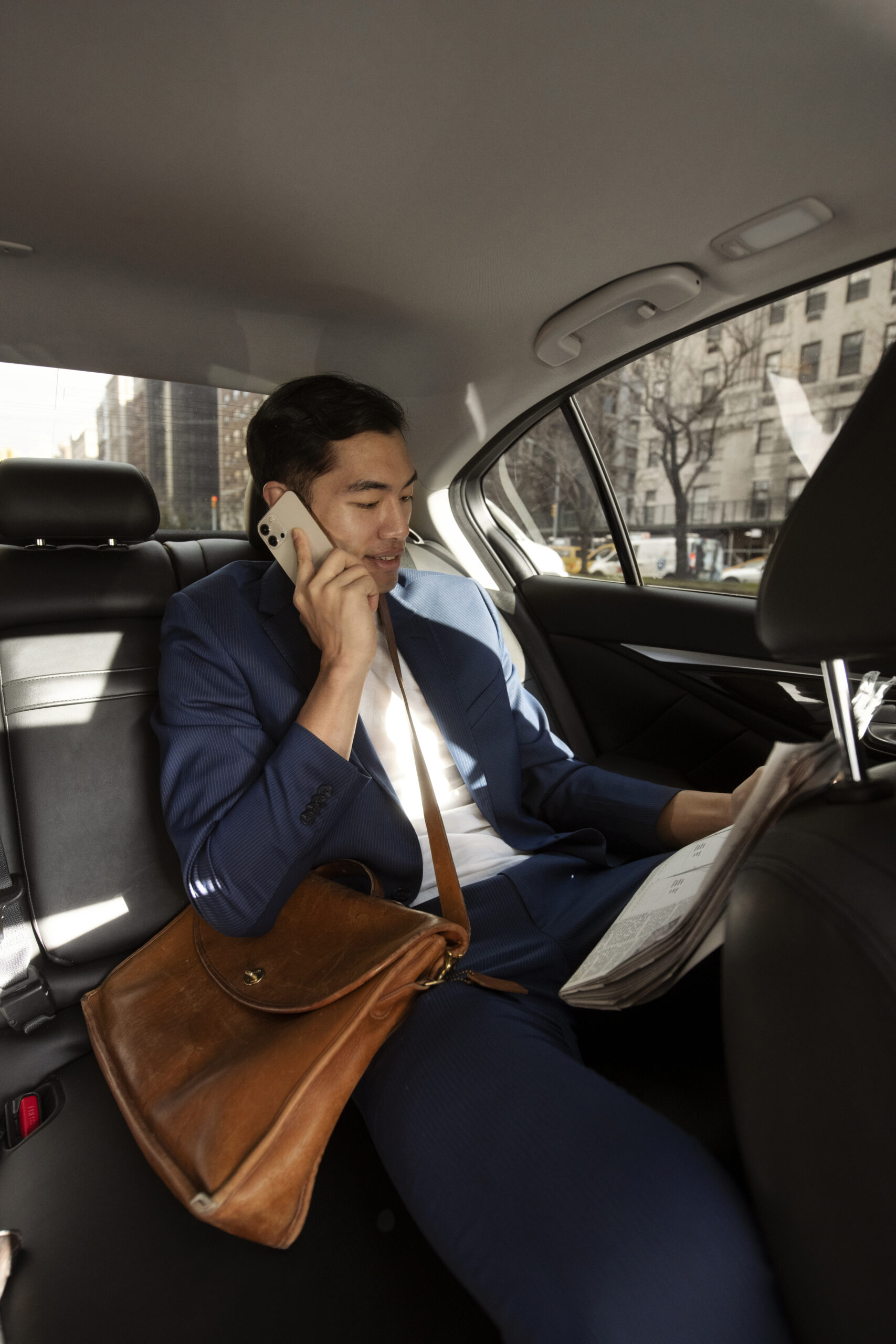 taxista preparandose para el cliente